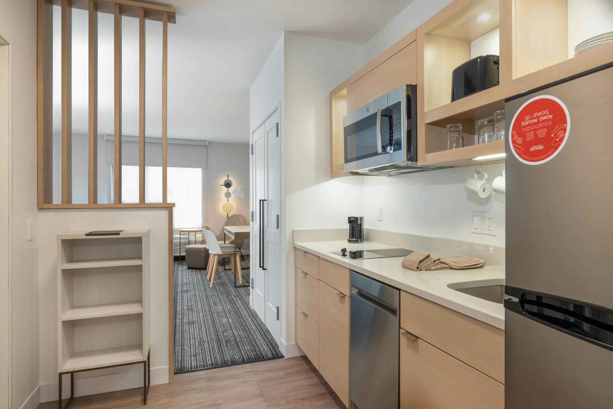 Towneplace Suites By Marriott Hadley Amherst Exterior foto