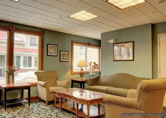 Towneplace Suites By Marriott Hadley Amherst Exterior foto